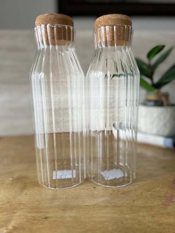 Botella de Vidrio con Tapa de Corcho